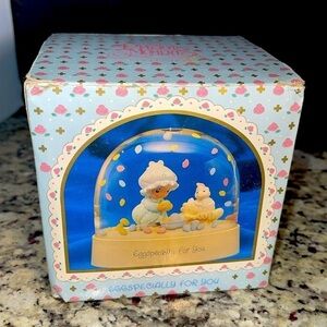 Vintage Precious Moments Water Dome